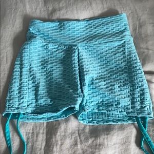 Famous tik tok booty shorts